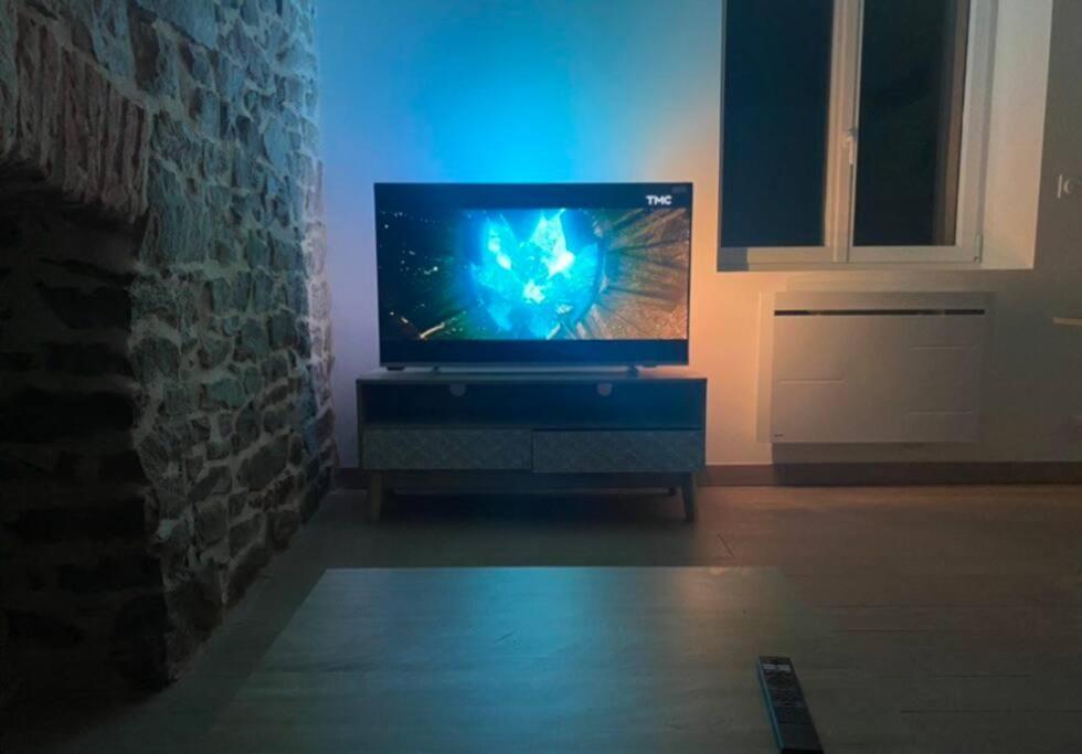 Appartement Avec Terrasse Quimper Exterior foto